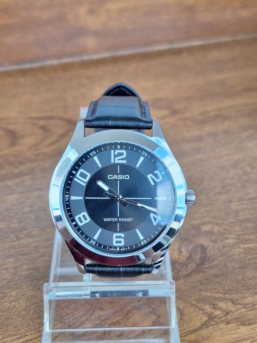 Nowy Casio MTP-VX01L-1B