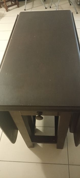 Mesa madeira maciça , 1,50 por 0,90 cm