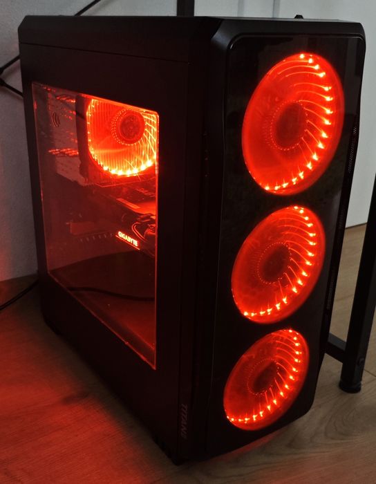 Komputer Gamingowy Intel i7 8700K NVIDIA RTX 3070 16GB Wi-Fi Gwarancja