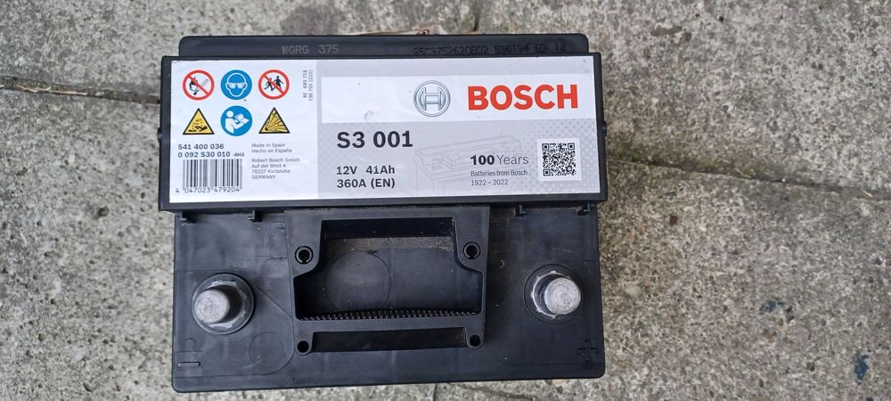 Akumulator Bosch 360A 12V