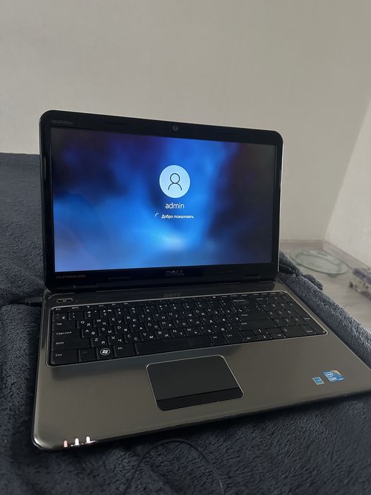 Ноутбук dell хорошее состояние