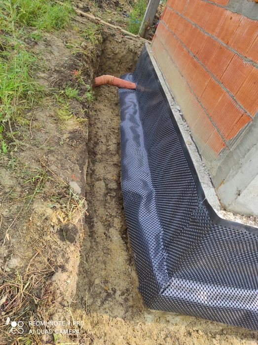 Drenaż Ławy fundamentowej i fundamentów