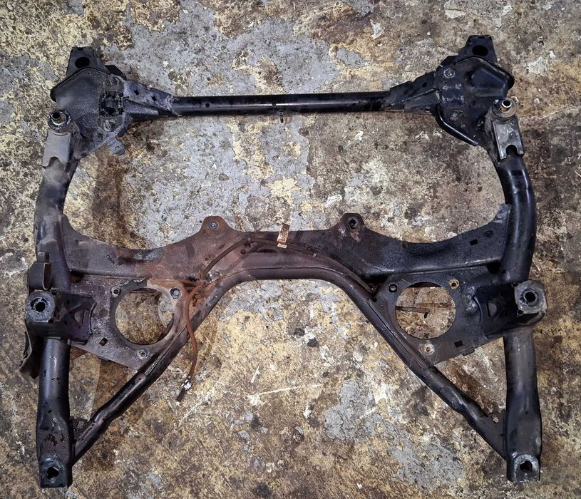 Charriot frente bmw F20