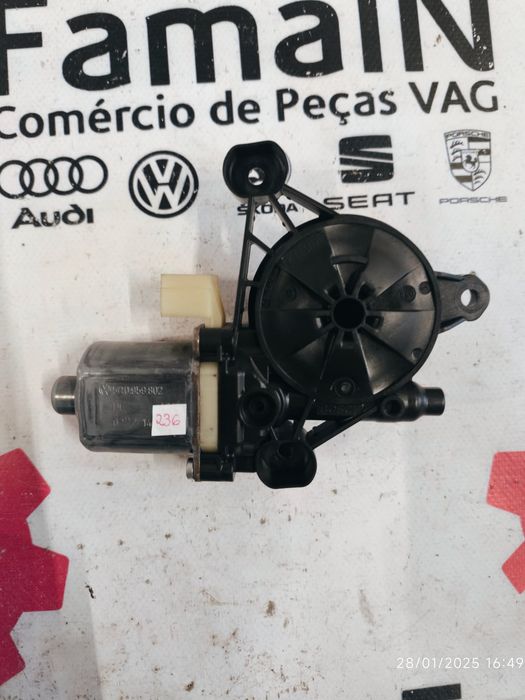 Motor Vidro Frente Direito SEAT LEON