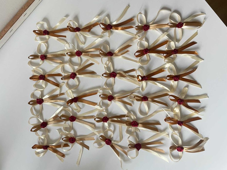 Dekoracje weselne/ przypinki weselne dla gości 30szt.