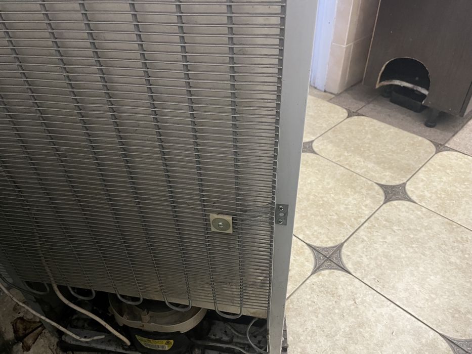 Продам холодильник Alpari