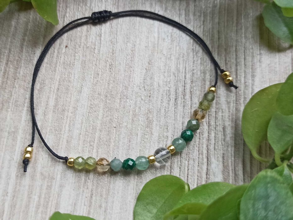 Bransoletka na szczęście, kamienie, amulet