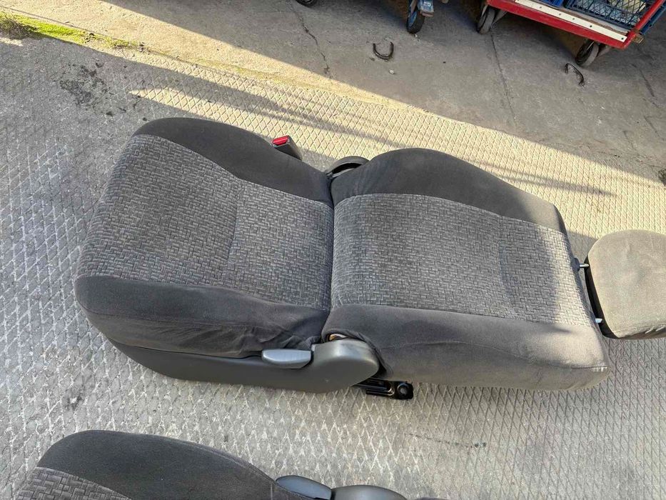 салон в зборii прадо 120