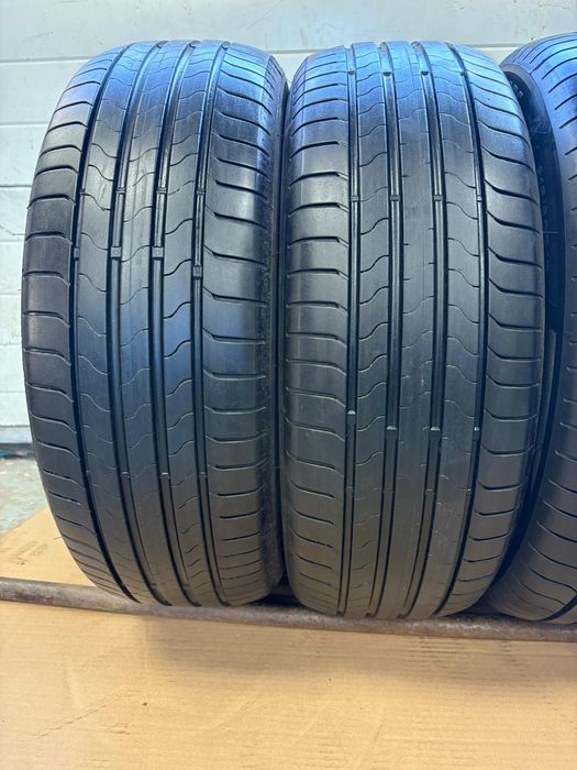 215/60R17 Bridgestone Turanza 6 Enliten