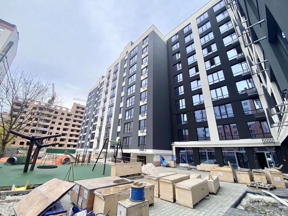 Продаж 1к. квартири. Вул. Вірастюка. Пасічна. Comfort lite. 780$/1м2.