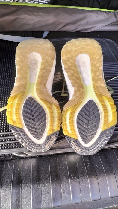 Tênis adidas ultra Boost número 38