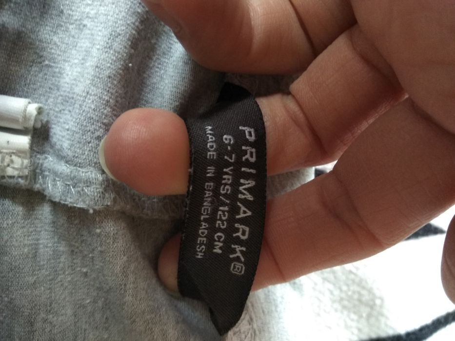 Szare legginsy 122 Primark