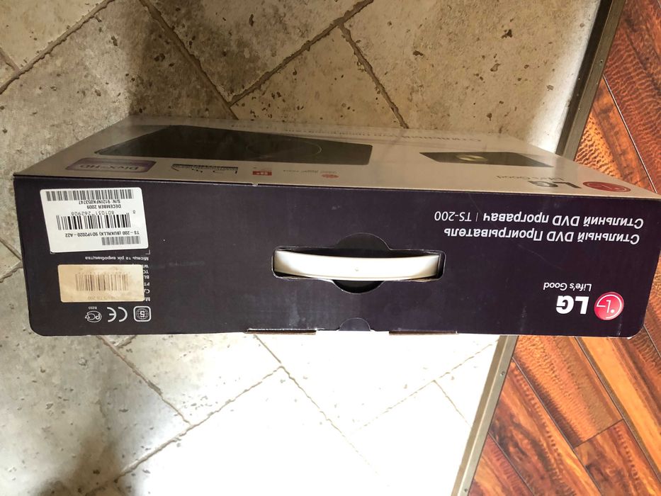LG TS-200 програвач DVD-плеер LG TS-200