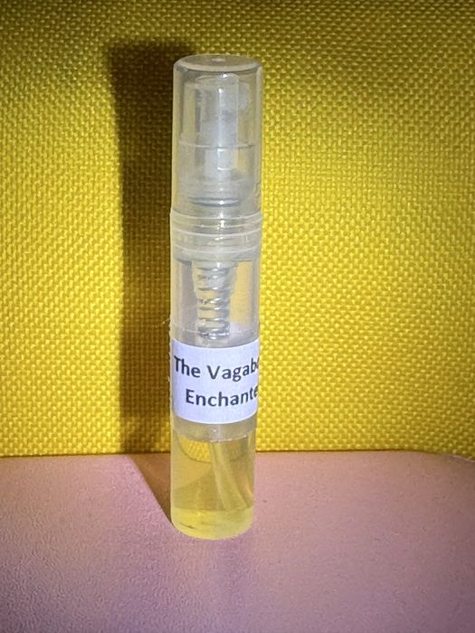 Ділюся парфтекою аромати духи для знайомства ,продаю тільки оригінал