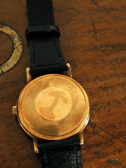 Relógio em ouro Eternamatic