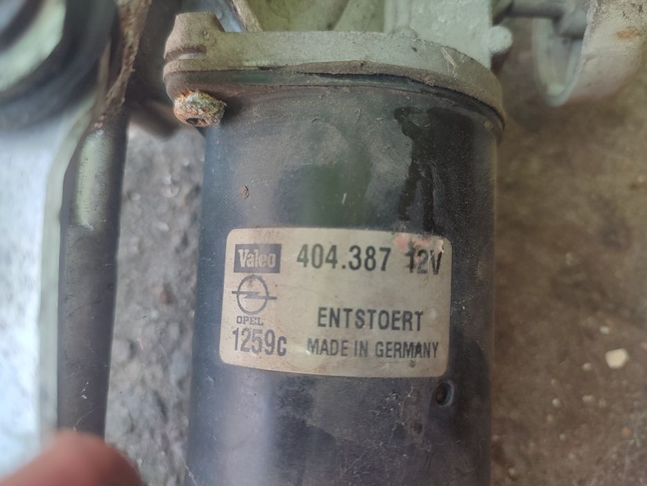 Трапеция дворников перед Opel Astra g 2000 1.9 tdi