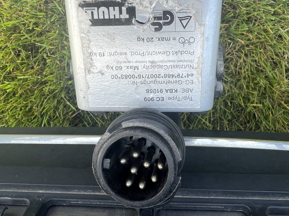 THULE EC 909 4 rowery (3+1) 60kg składany bagażnik rowerowy na hak