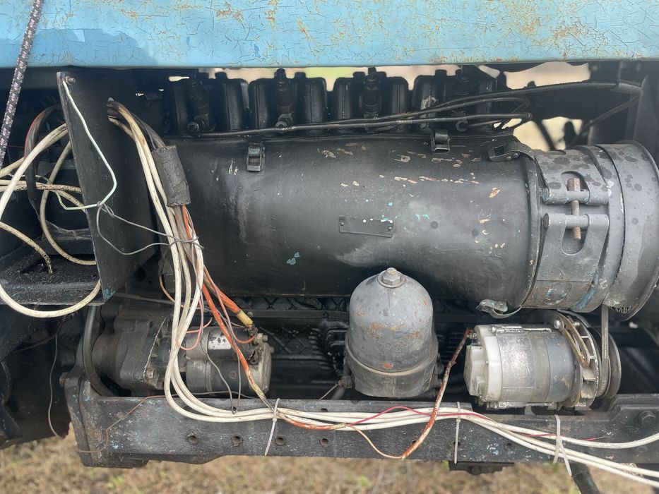 Продається Трактор Т-40 і рама плуга 4 корпусна