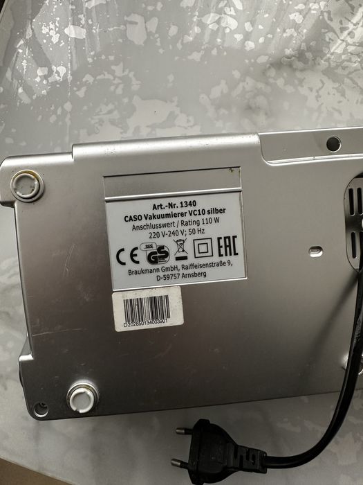 Продам вакууматор Caso VC10 вакуумний пакувальник