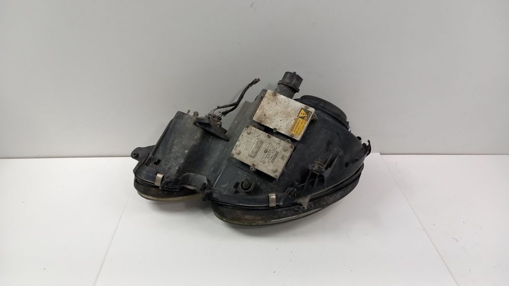Mercedes E Klasa W211 Lampa Przód Prawa Eu Xenon Skrętny