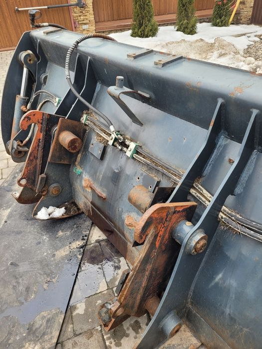 Запчастини на джондіра, jcb