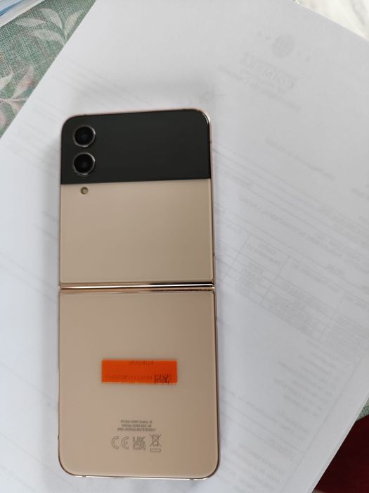 Samsung Z flip4 128gb