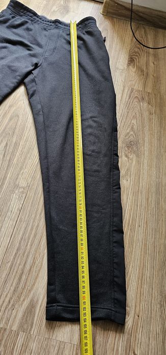 Under Armour spodnie treningowe dresowe męskie rozmiar M