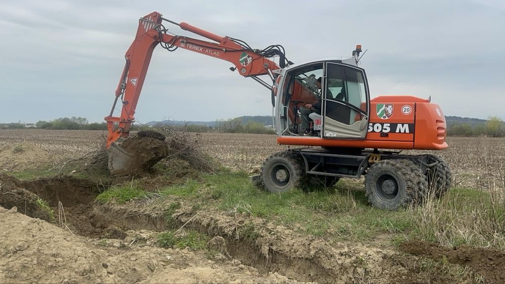 Послуги екскаватора Atlas Terex 1505M