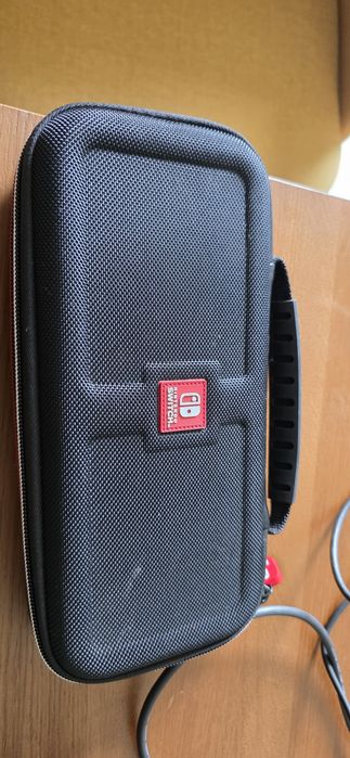 Nintendo switch zestaw+ 1 gra
