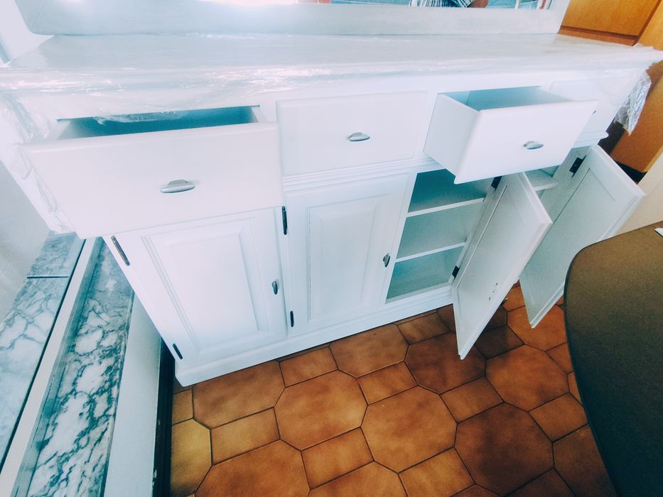 Móvel de sala NOVO lacado com espelho