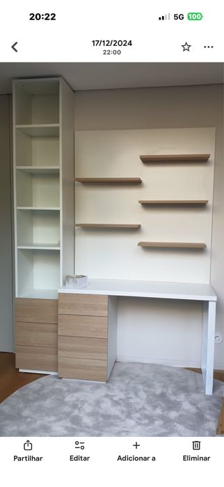 Secretaria com estante e painel