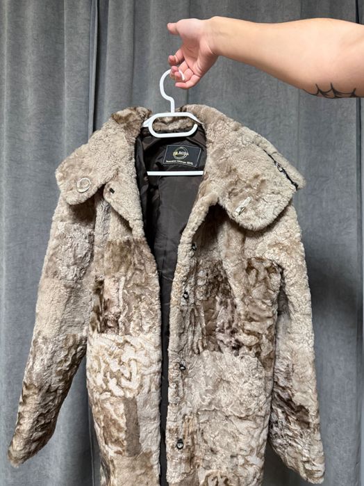 Шуба, овчина, якість дуже хороша, нова!