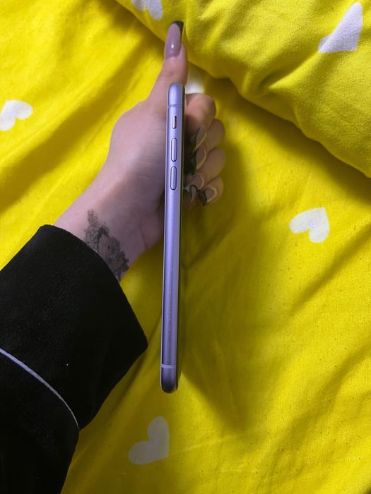 Айфон 11 на 64 ГБ