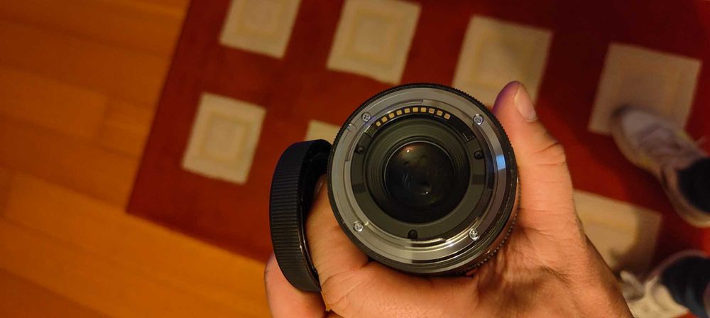 Sigma 16 mm F1.4 DC DN Contemporary - Objetiva para Sony E