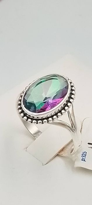 Srebrny pierścionek pr 925 Topaz Mistik