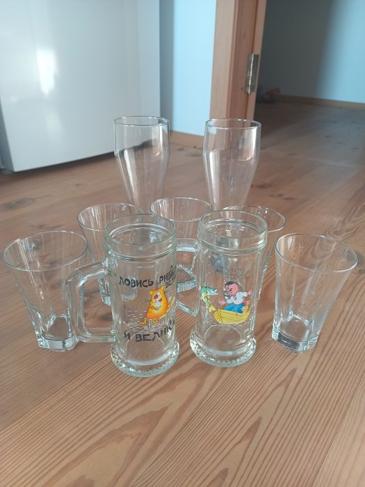 Склянки, бокали пивні кухлі