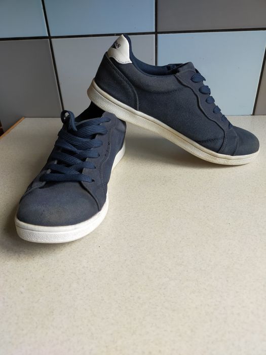 Buty sportowe Sprandi granatowe 39/25 cm