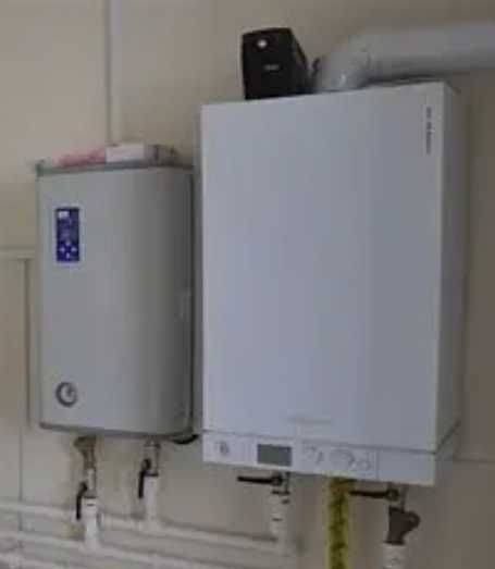 Двух контурный газовый котёл.