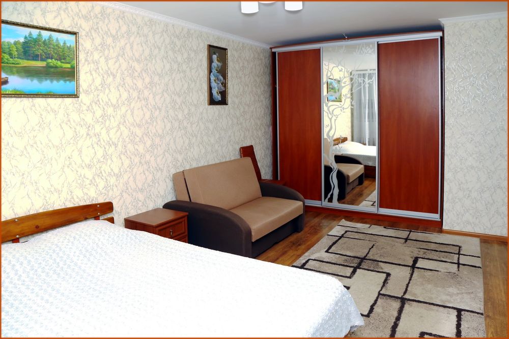 Вiльна 1- на затишна квартира подобово / погодинно