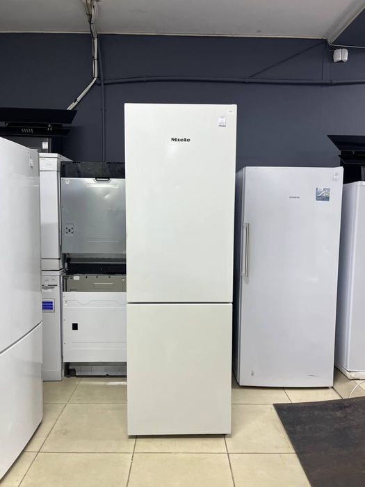 ГАРАНТИЯ! Холодильник Miele KFN 28133 D ws Холодильник Миле бу киев