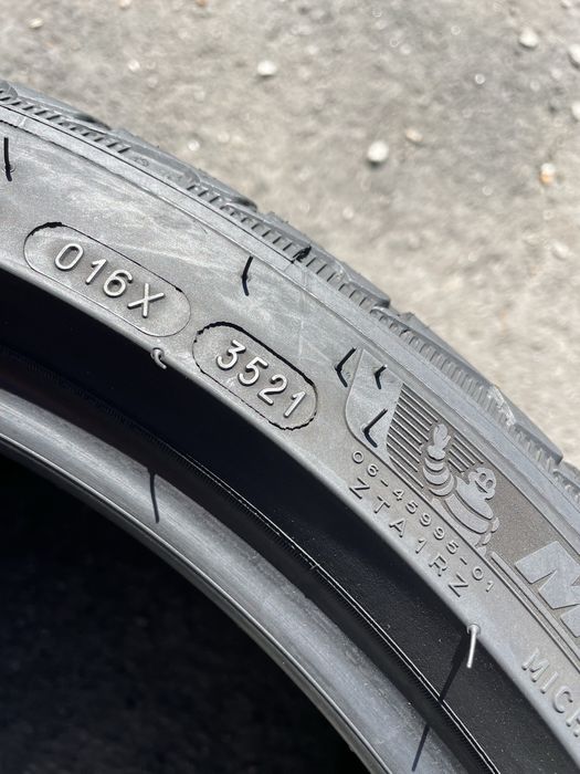 275/35 R19 Michelin Pilot Alpin 5 / 2шт./ зима