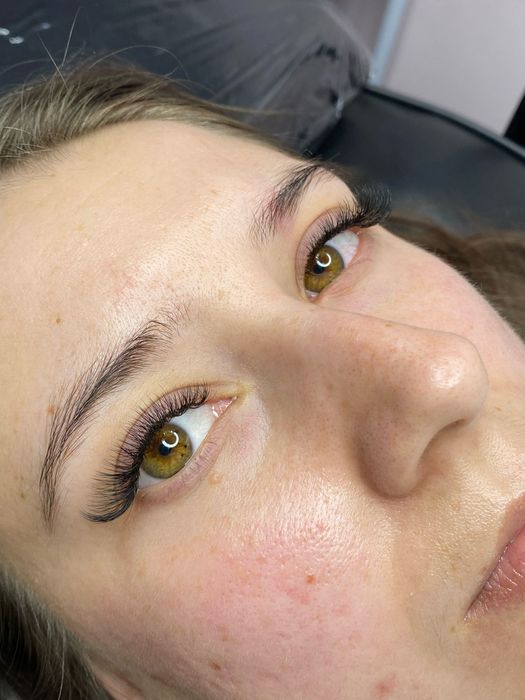 Przedłużanie rzęs 1:1-1:10D