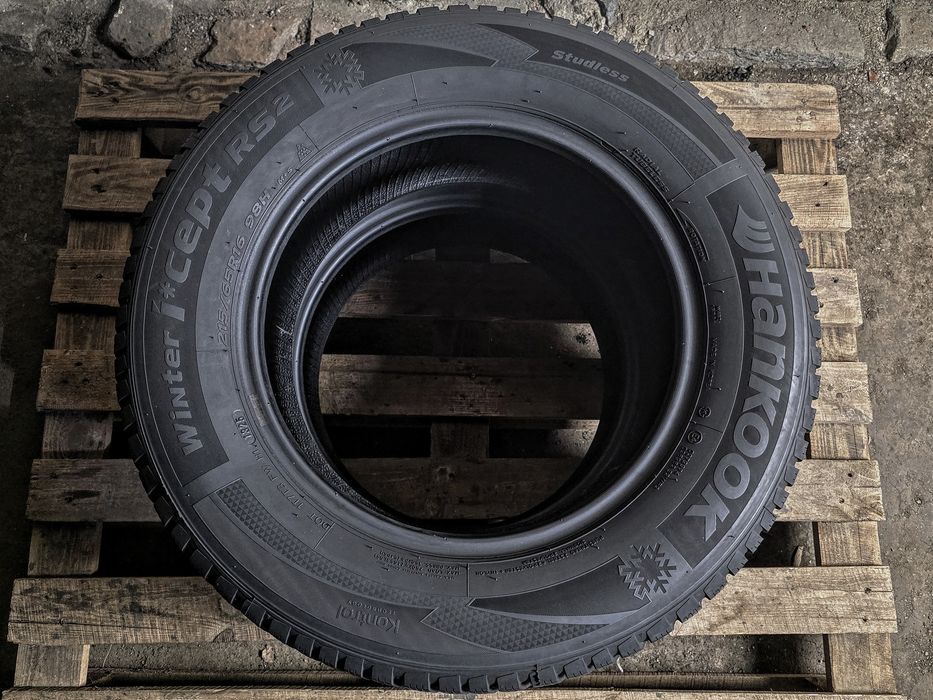 Пара 215/65r16 Hankook | 2025 | Made in Korea | Преміум зимові шини | 2шт | Ідеальний стан, без пошкоджень, без ремонтів, без дефектів