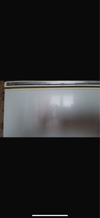 Холодильник Атлант в хорошому стані