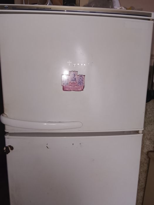 Продам в гарному стані холодильник