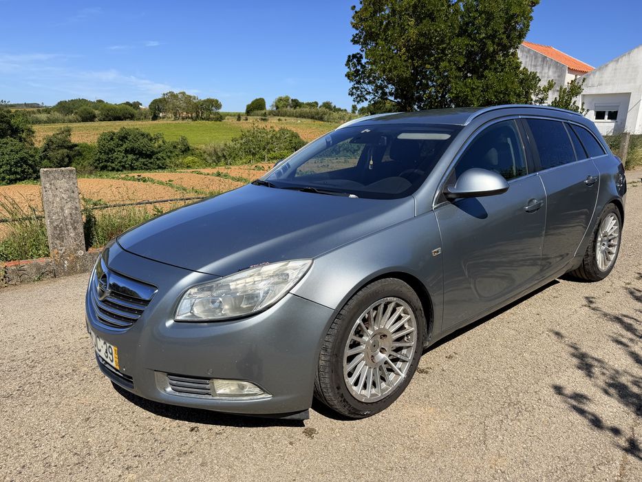 Opel Insignia  2.0  2010