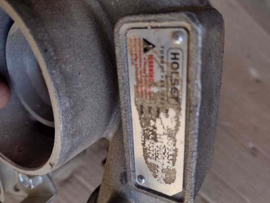 Turbo motor cummis 4