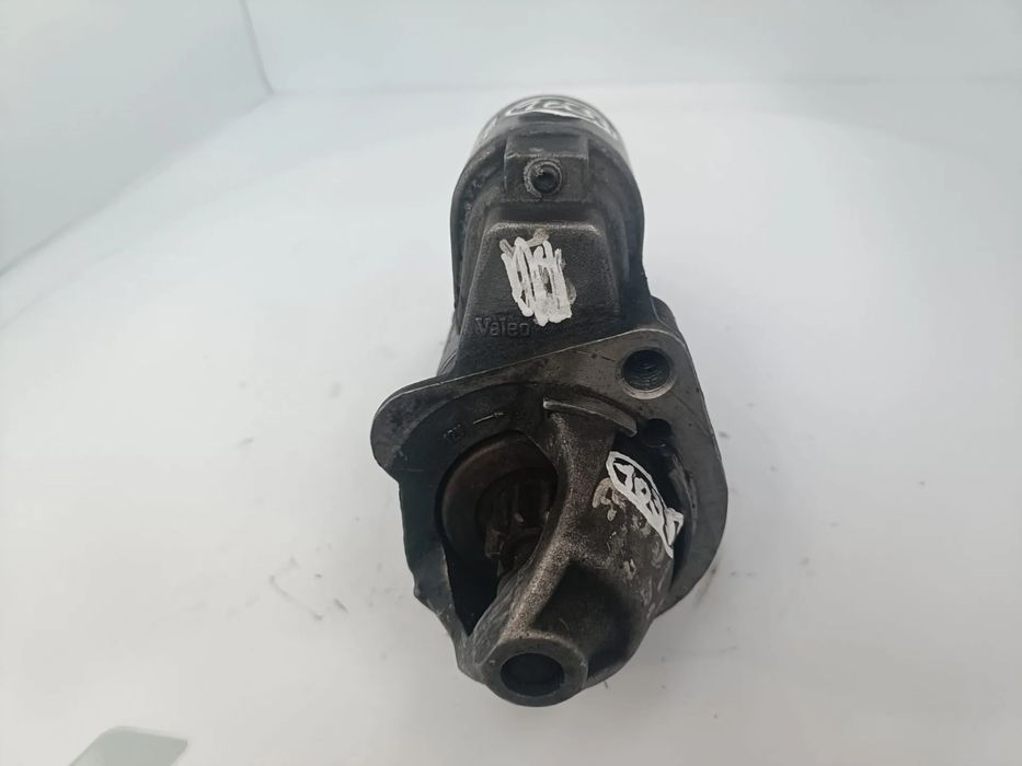 Motor de arranque AUDI A4 (8E2, B6)