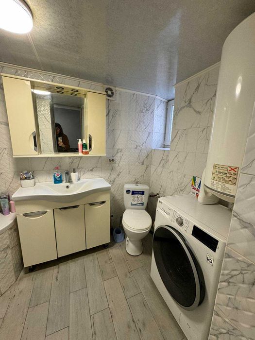 Будинок, смт. Куликів ( центр)