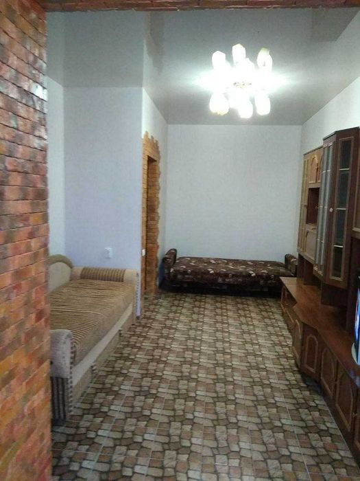 Продаж 1к кв в НОВОБУДОВІ з ремонтом на 1 поверсі 35 000$